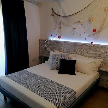 Gi&Ro al mare Bed & Breakfast Castelsardo Exterior foto