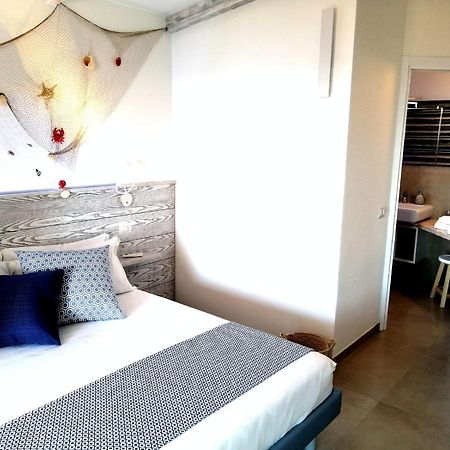 Gi&Ro al mare Bed & Breakfast Castelsardo Exterior foto